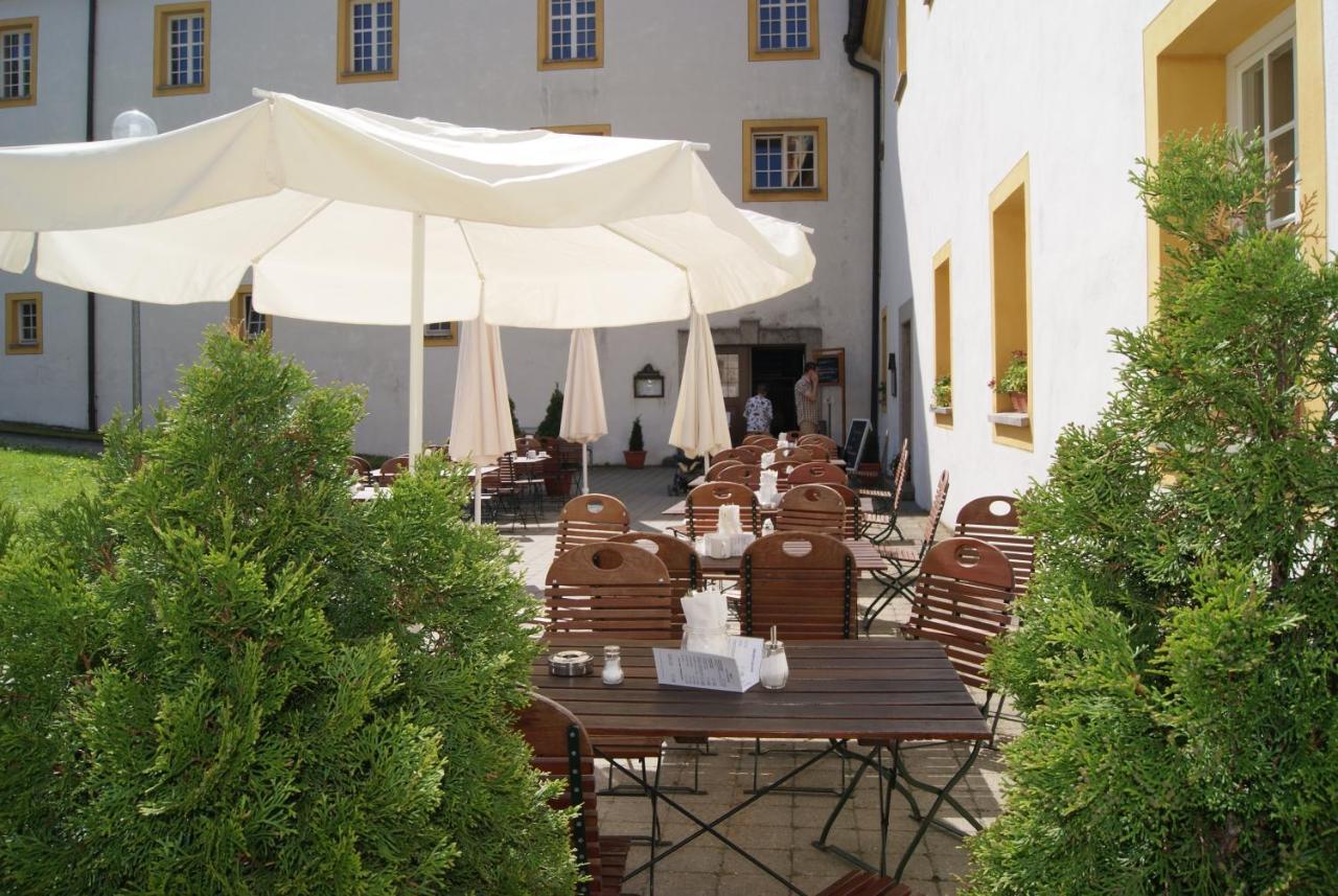 Tagungshaus Im Kloster Neresheim Hotel Exterior foto