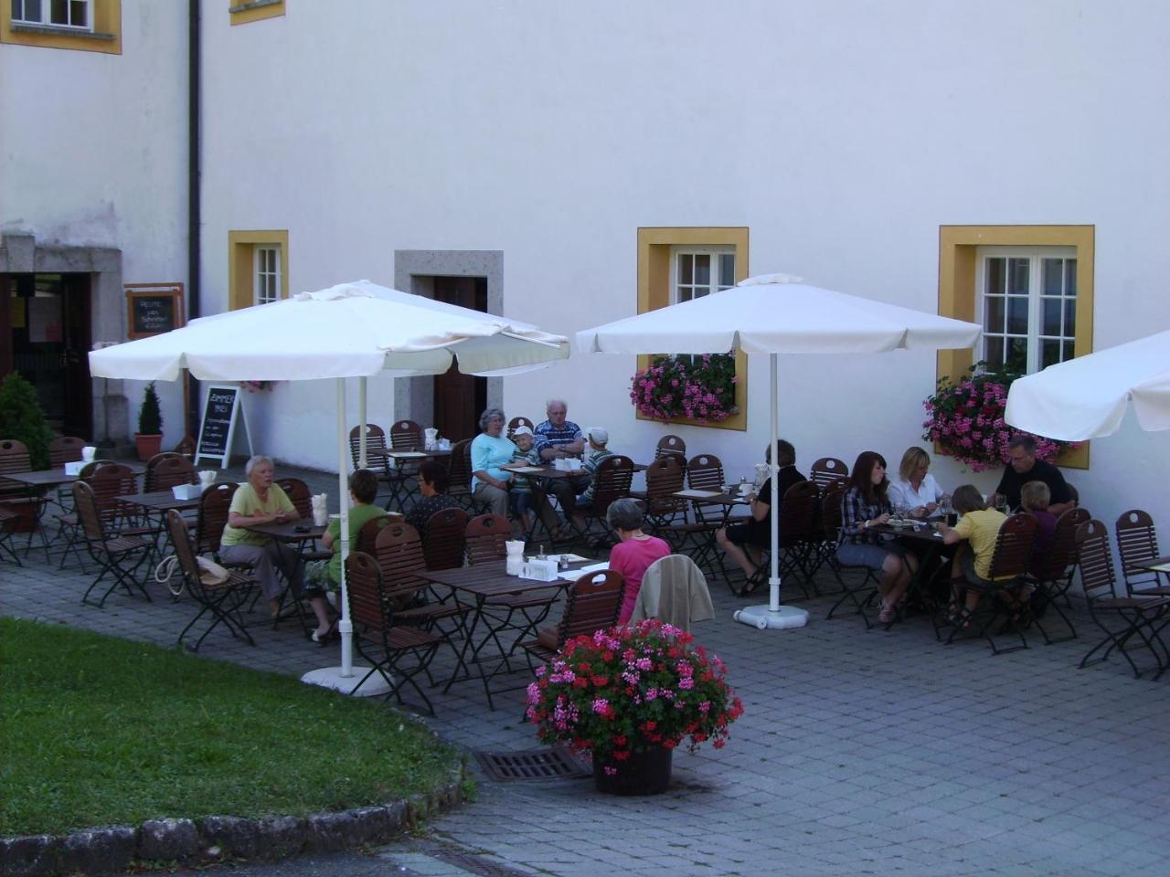 Tagungshaus Im Kloster Neresheim Hotel Exterior foto